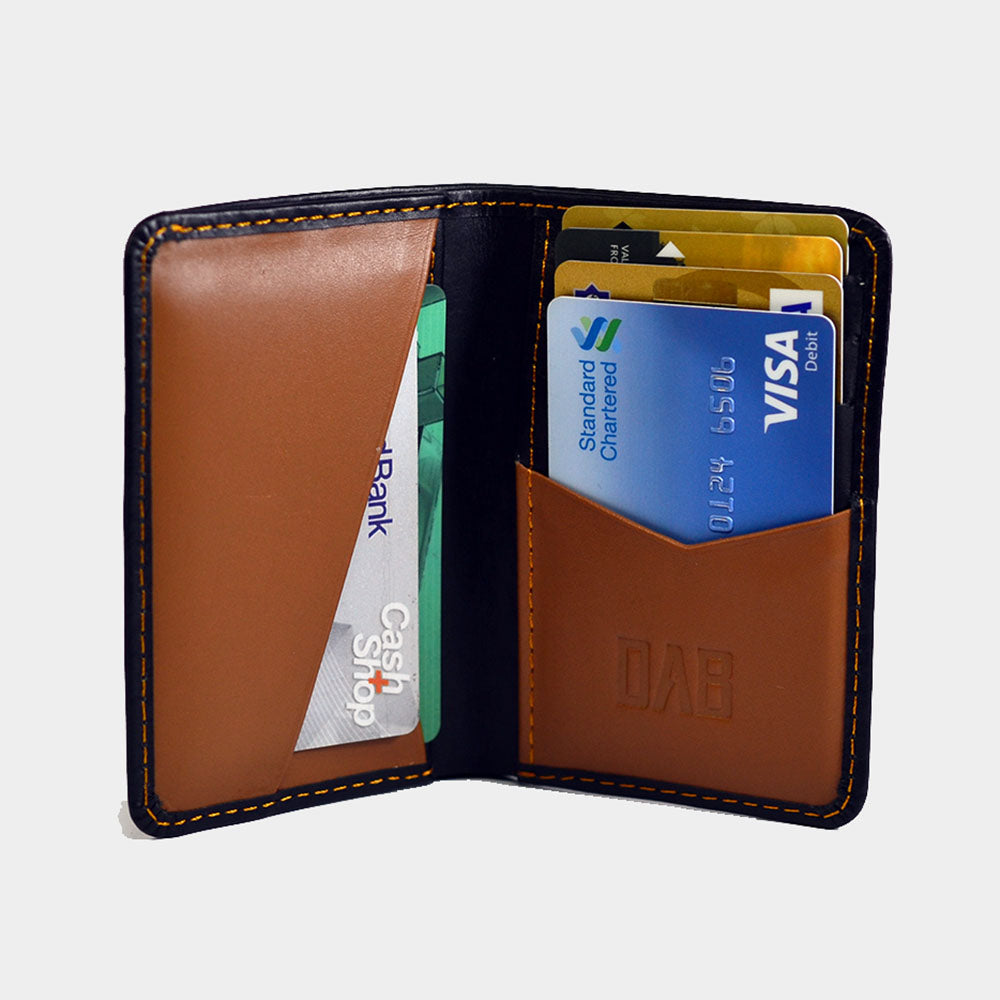 Bifold Card Holder – Black/Brown